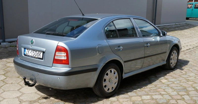 Skoda Octavia cena 8900 przebieg: 282997, rok produkcji 2003 z Kwidzyn małe 704